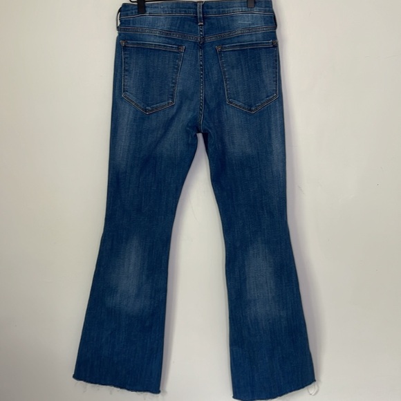 Banana Republic Flare Bennet Light Wash high rise Jeans - Picture 4 of 7